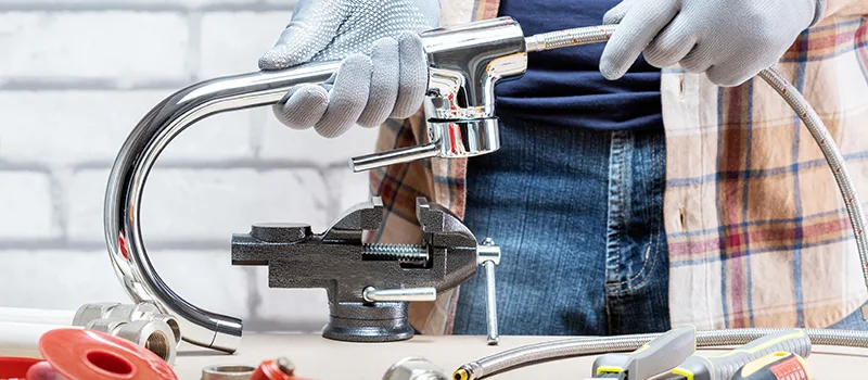 Affordable Toilet Plumbing Repair And Replacement in Gravenhurst, ON