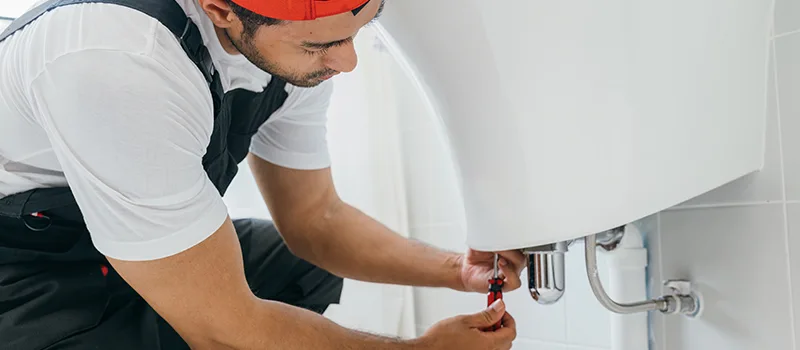 Best Commercial Plumber Services in Gravenhurst, ON