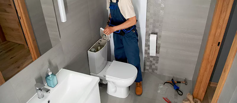 Plumber For Toilet Repair in Gravenhurst, ON